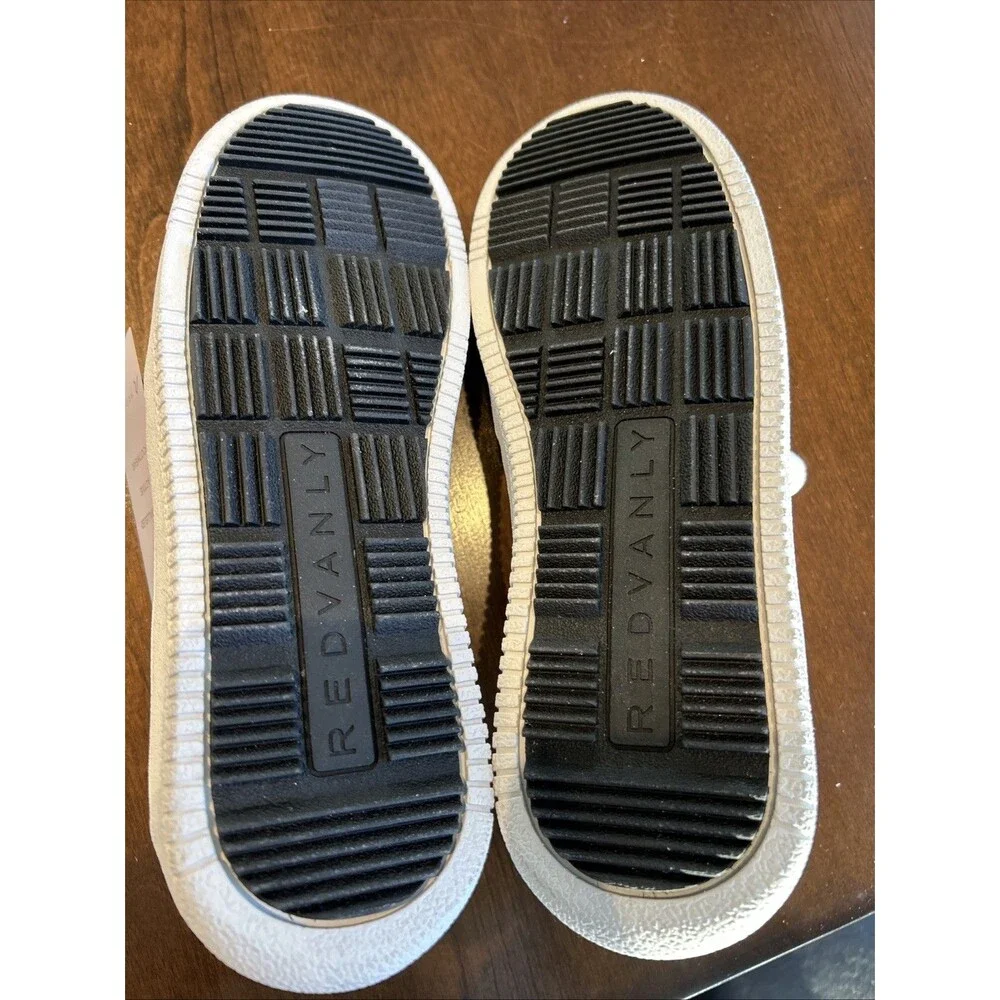 Redvanly Contender Golf Sneaker Size 11.5 Men Color Tux White/ Black NWT